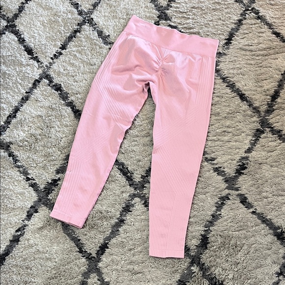 NWOT Women’s Leggings - Picture 4 of 6